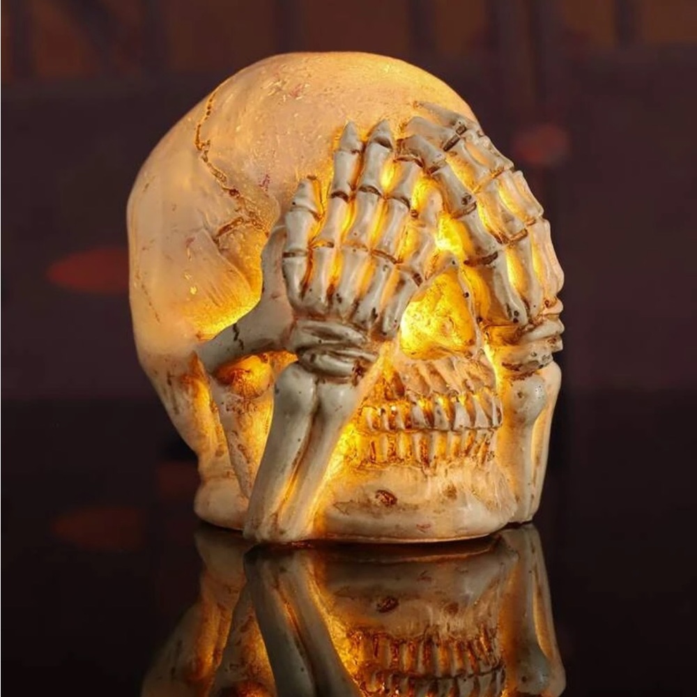 Glowing Skull Statue Halloween LED Decoration